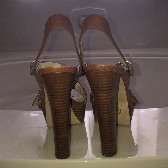 Authentic MICHAEL Michael Kors heels. - Picture 4 of 7